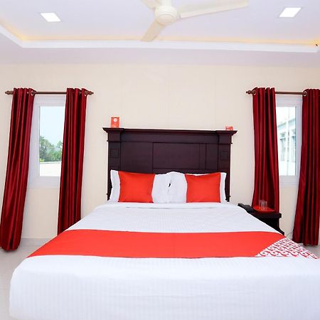 Hotel O Malabar Plaza Kochi Exterior foto