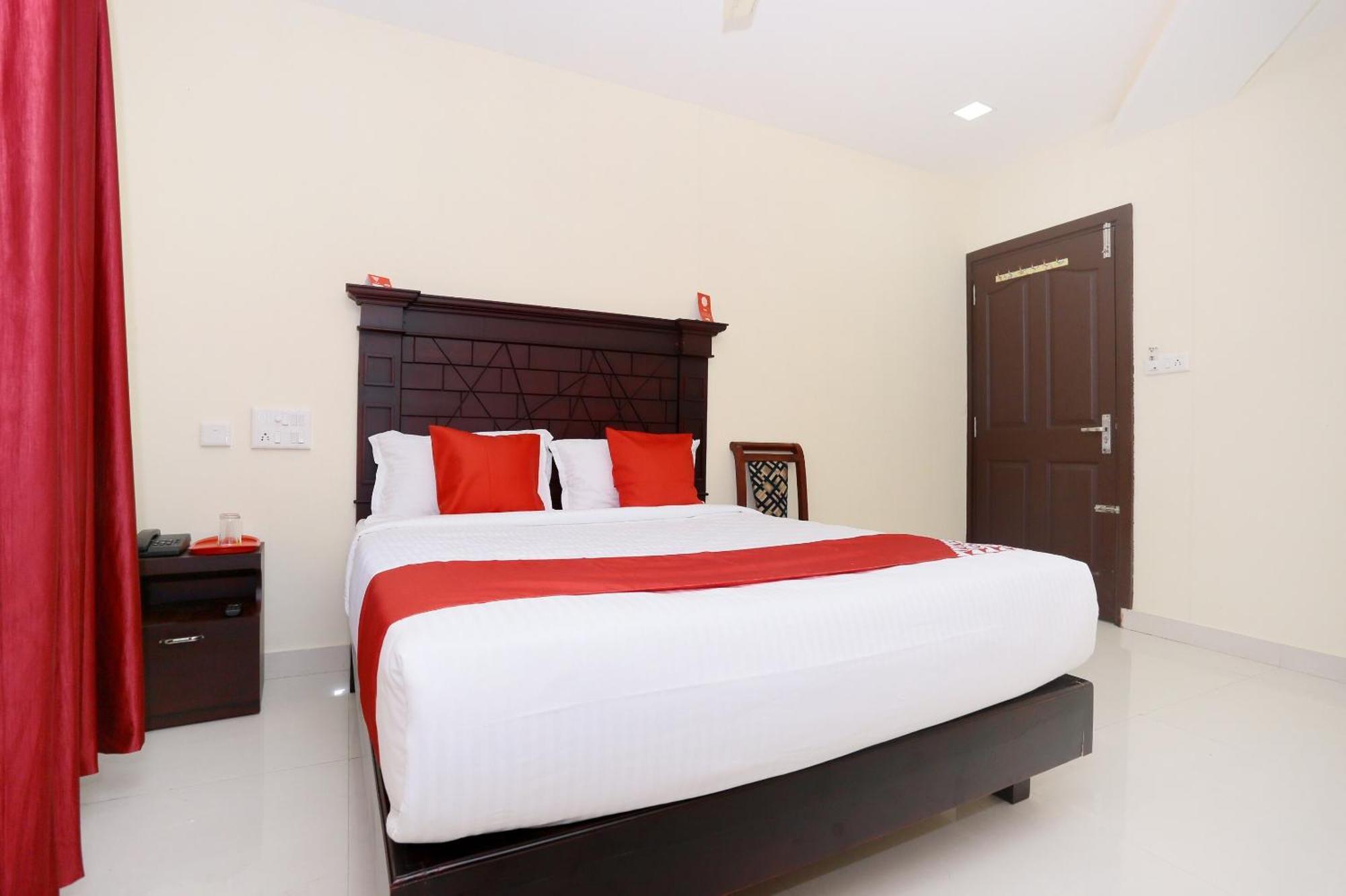 Hotel O Malabar Plaza Kochi Exterior foto